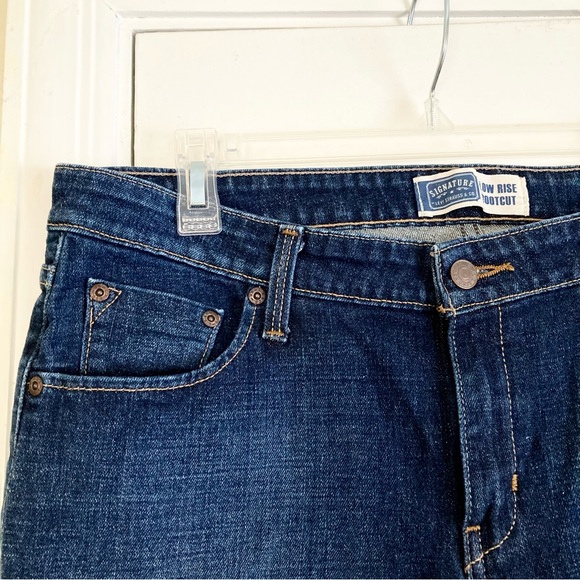 Levi’s Low-Rise Bootcut Jeans, Women’s Size 14 Short, Sweep Down Dk Wash - Picture 4 of 7